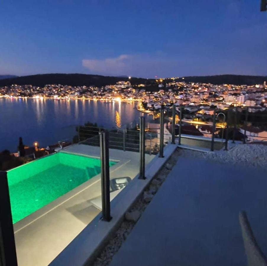 Apartment Julia Trogir Bagian luar foto