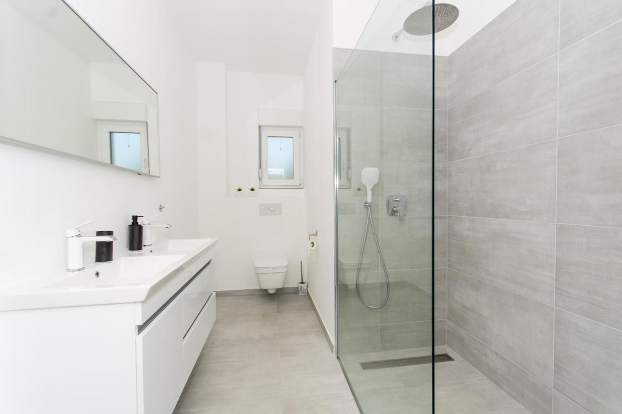 Apartment Julia Trogir Bagian luar foto