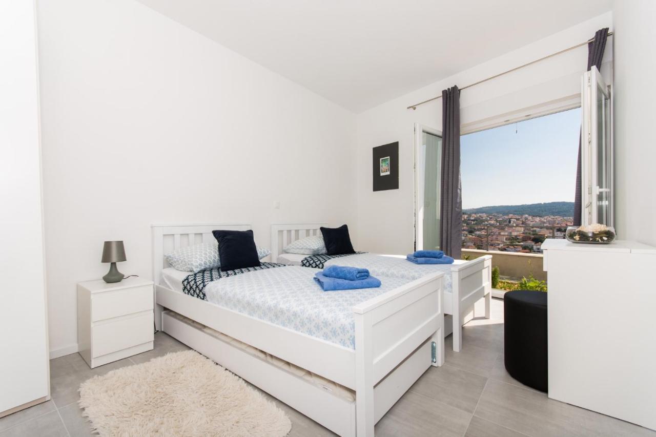 Apartment Julia Trogir Bagian luar foto