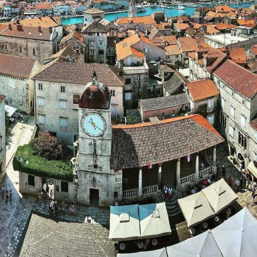 Apartment Julia Trogir Bagian luar foto