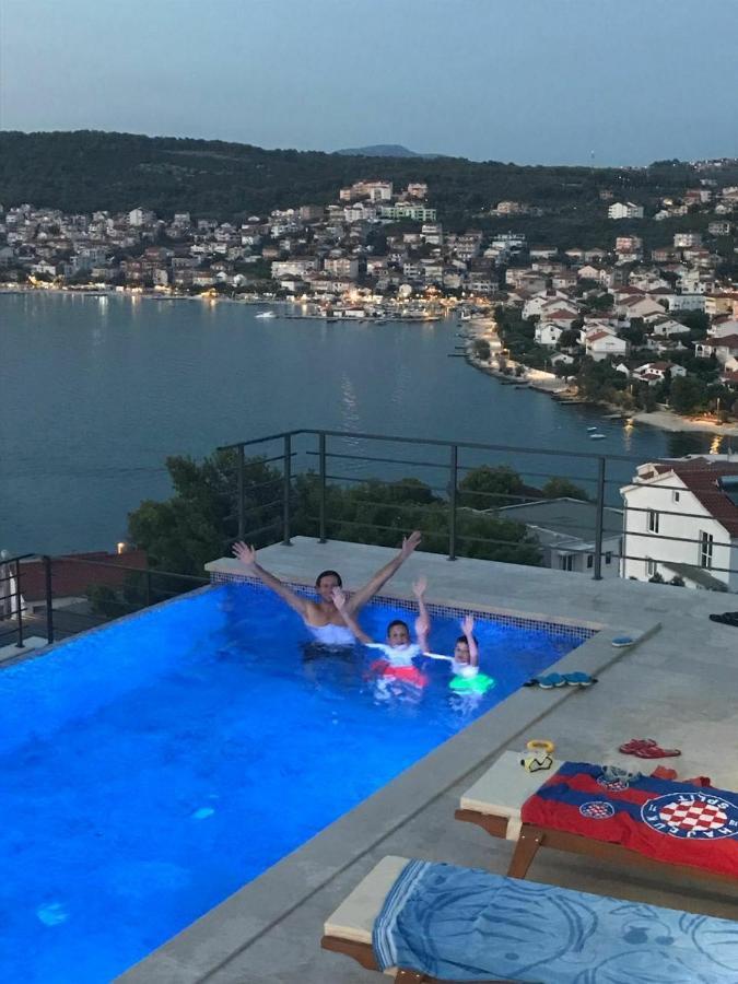 Apartment Julia Trogir Bagian luar foto